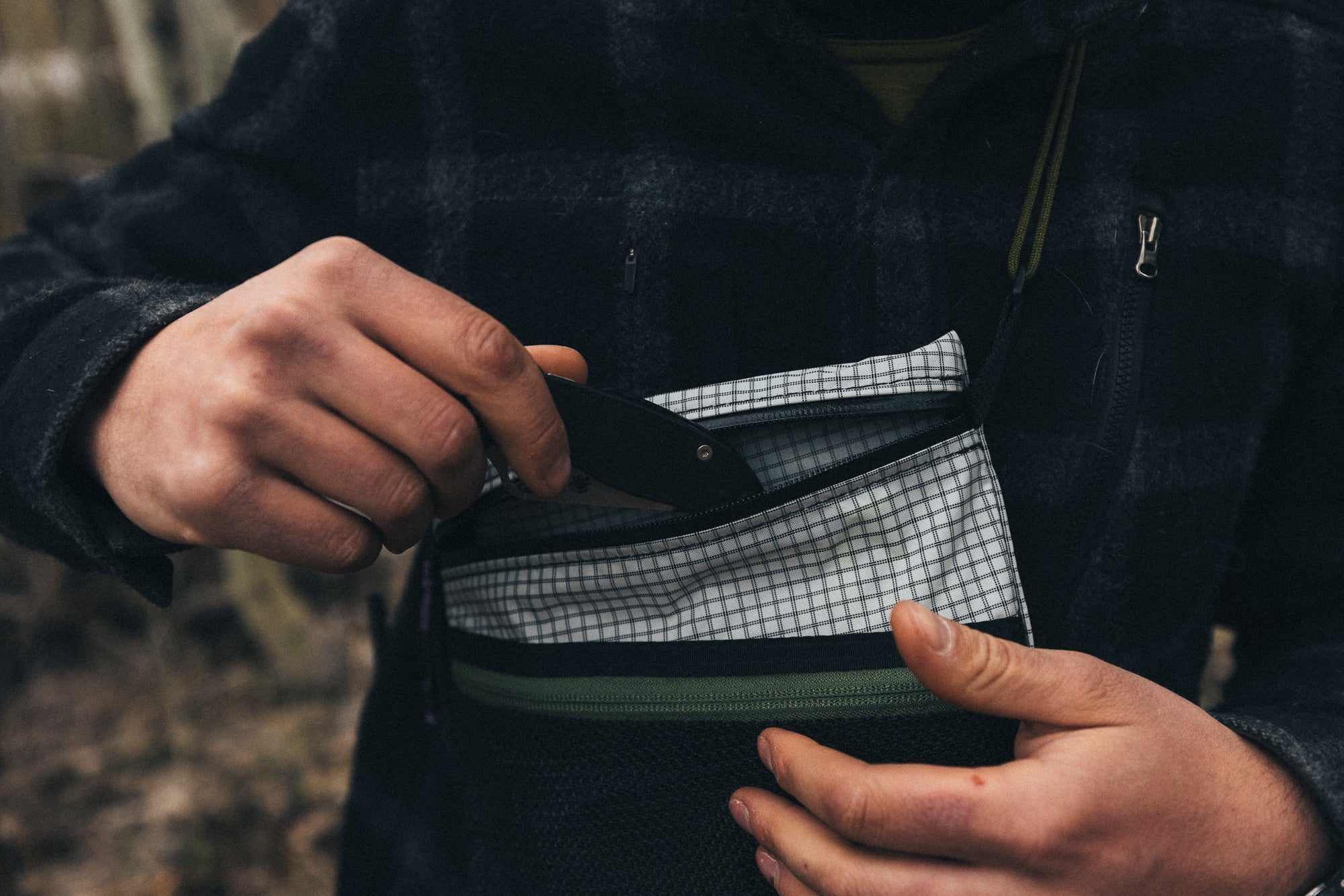 Chasm Crossbody