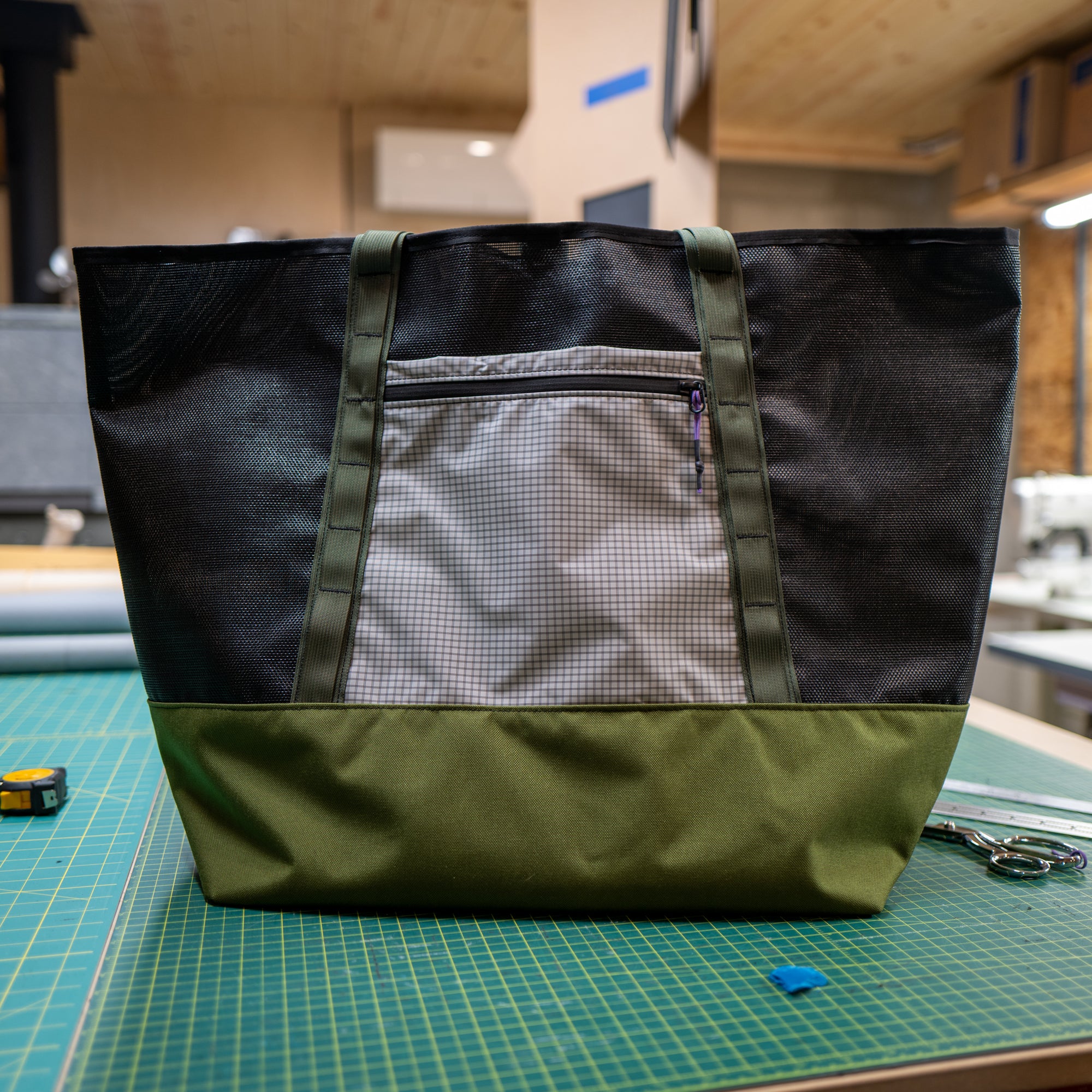 Harvester Tote